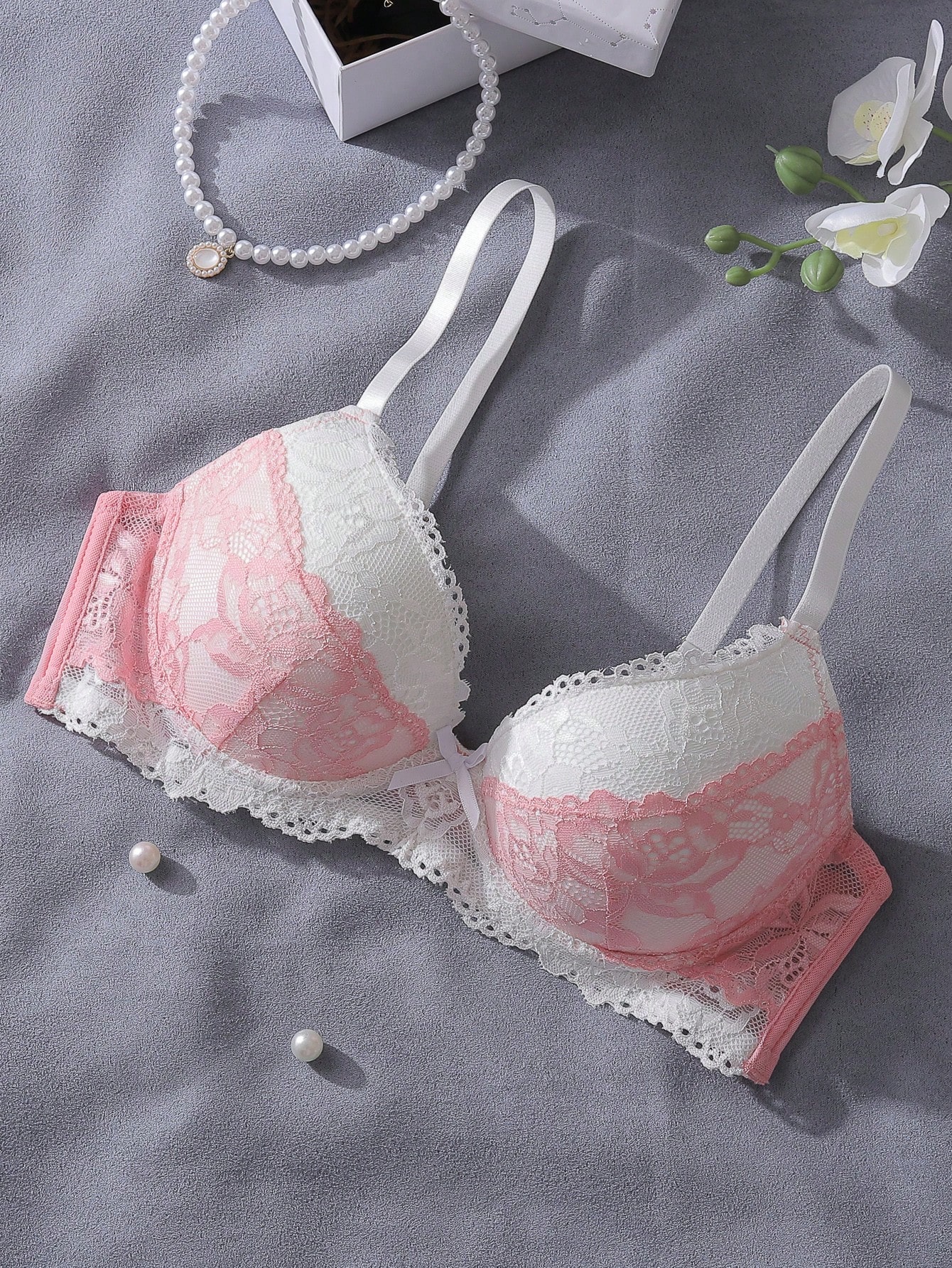 Pink and White Lace Patchwork  - Underwire Bra Padded incelemesi ve fiyatı
