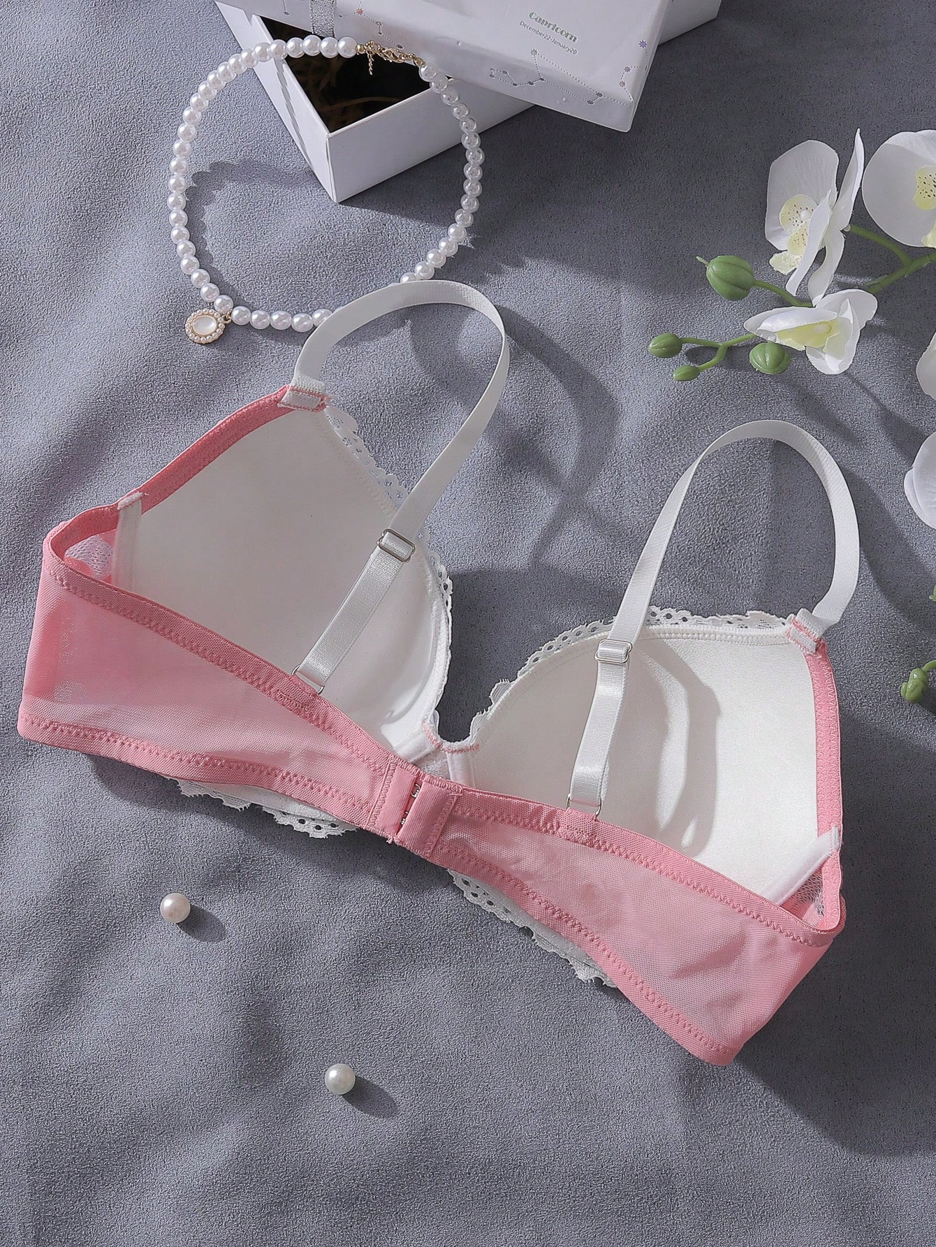 Pink and White Lace Patchwork  - Underwire Bra Padded incelemesi ve fiyatı